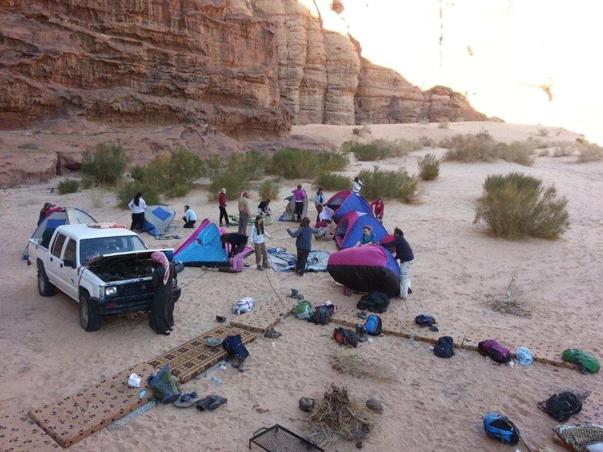 Hotel Zawaideh desert Camp Wadi Rum Exterior foto